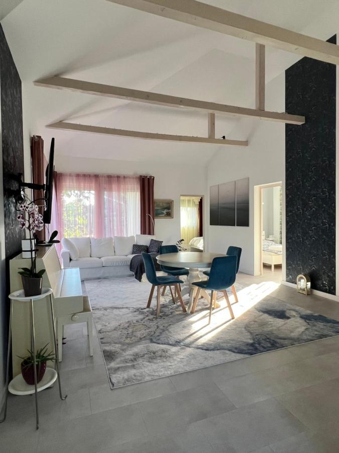 Balaton Nyaralunk Apartmán *